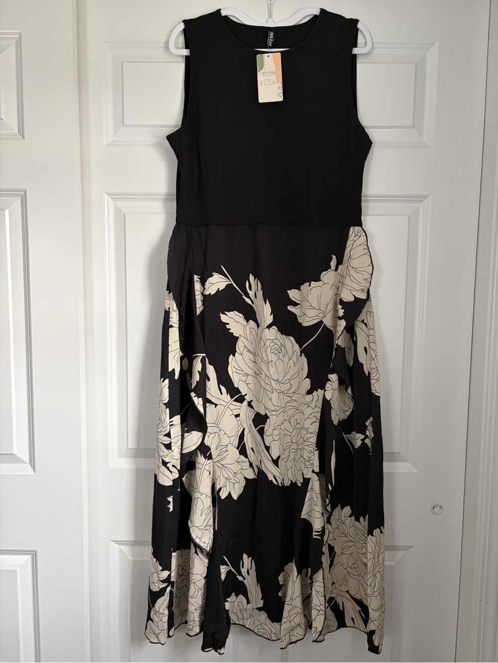 Sleeveless Black Maxi Dress with Cream Floral Skirt